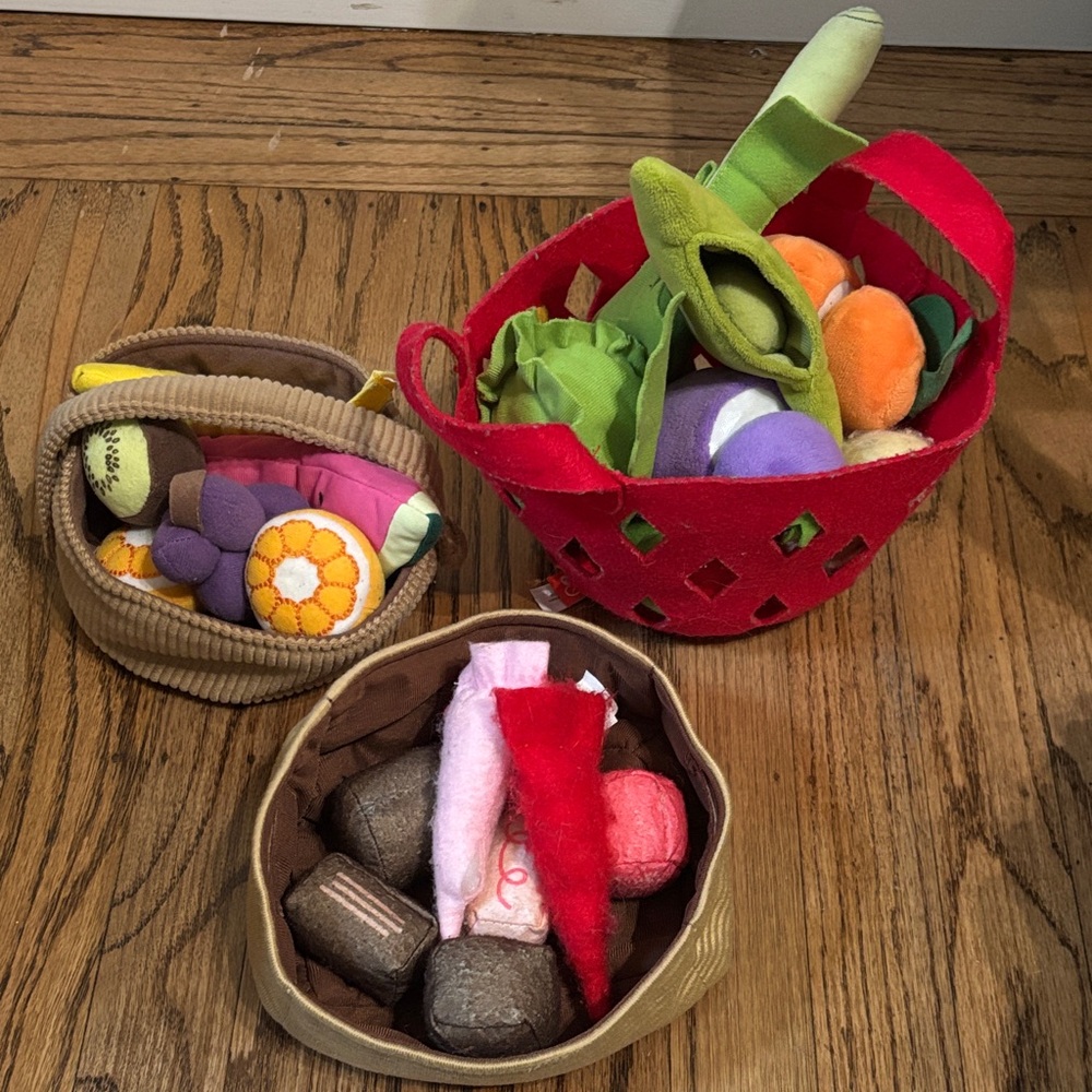 Hape Plush Toy Food Set